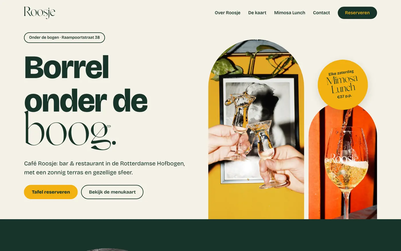 Homepage van Café Roosje op desktop